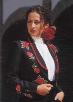 Chaqueta Campera Negra con Rosas Bordadas